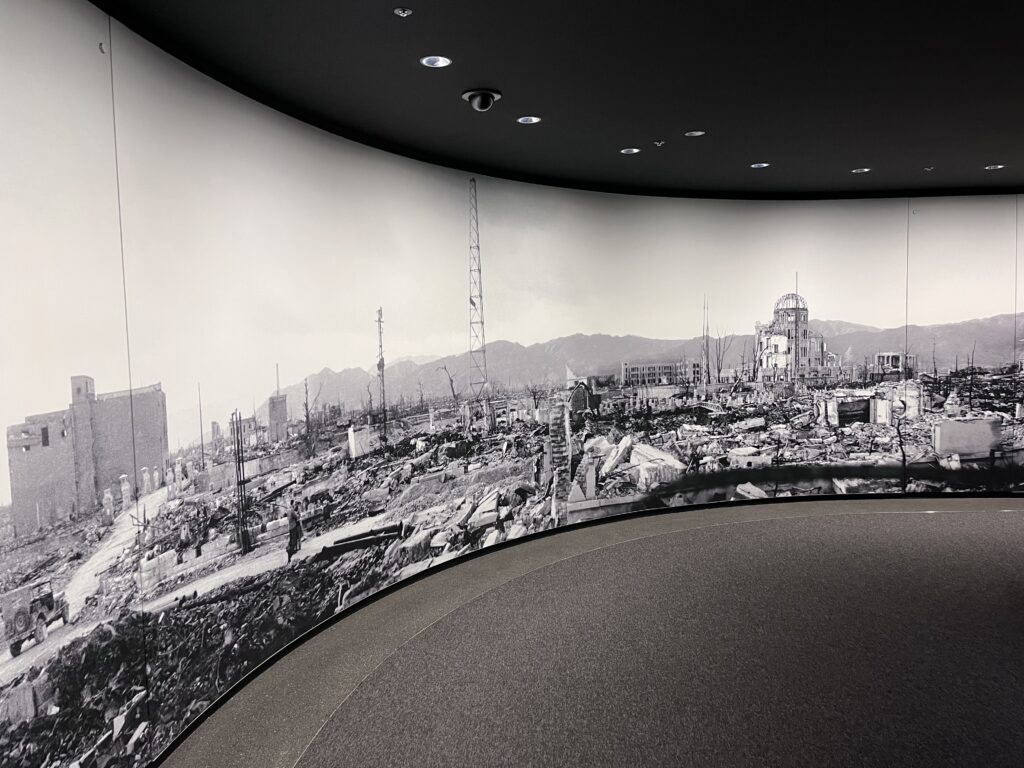 原爆平和記念資料館